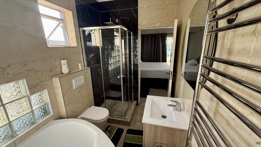 To Let 3 Bedroom Property for Rent in Parklands Western Cape